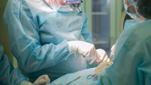 Read more about the article Cataract Surgery Canberra: Costs, Process & Recovery Tips