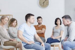 Read more about the article Comparing Your Options for Support for Families of Addicts